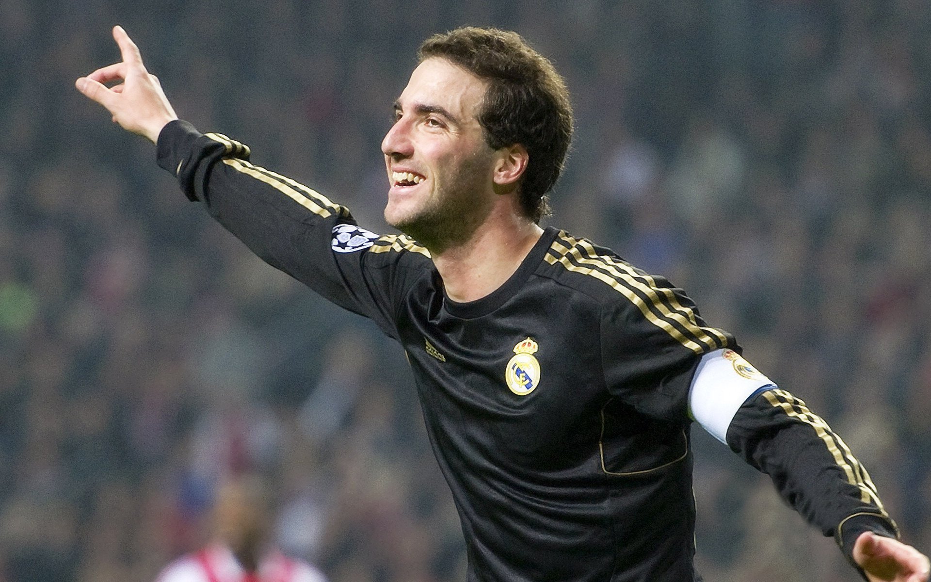 羽坛新章，印尼队力克韩国队，黄鸭组合领军破壁记