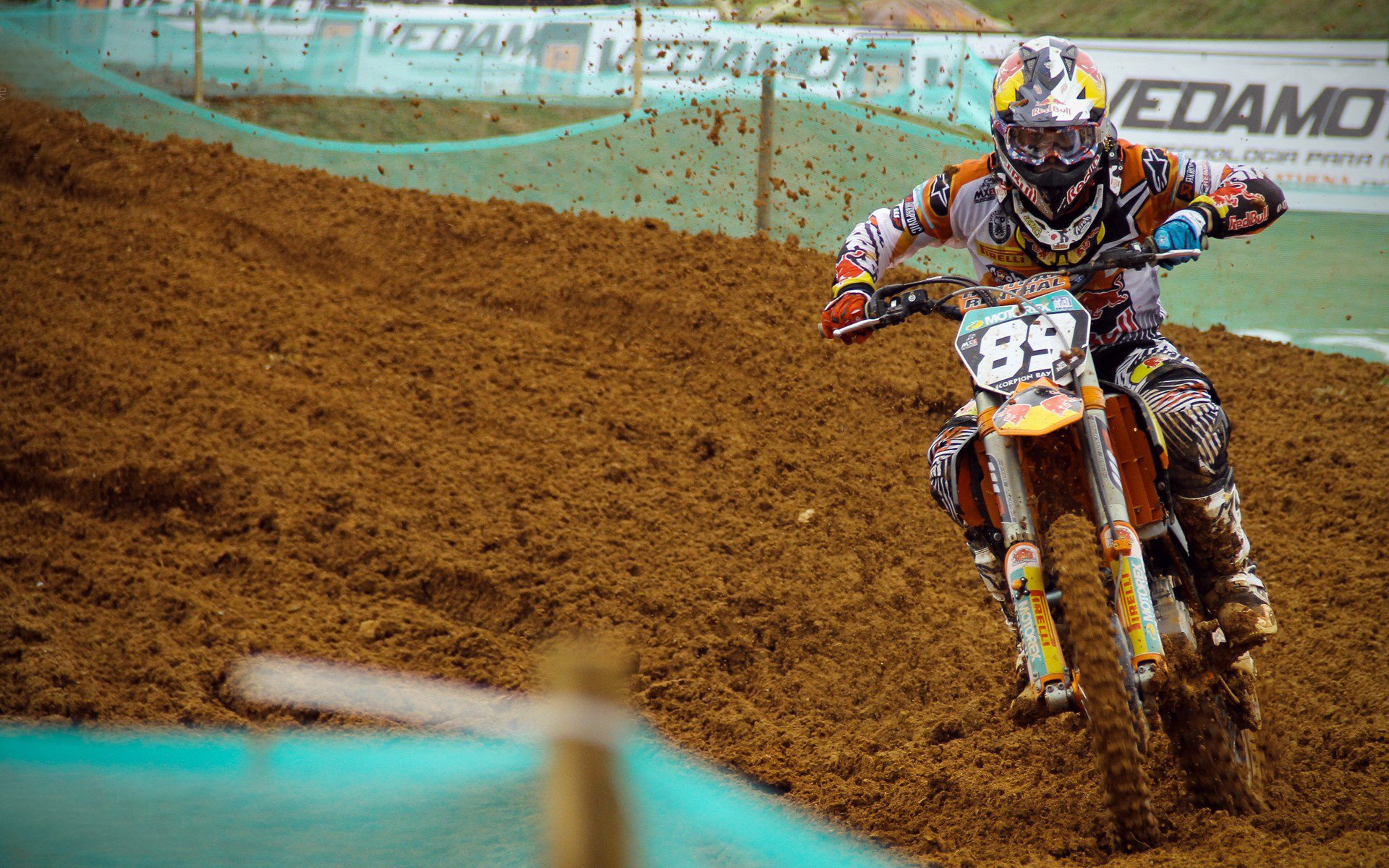 九游官网-当法兰西风暴席卷东欧—张本智和的绝对统治与一场横扫的启示